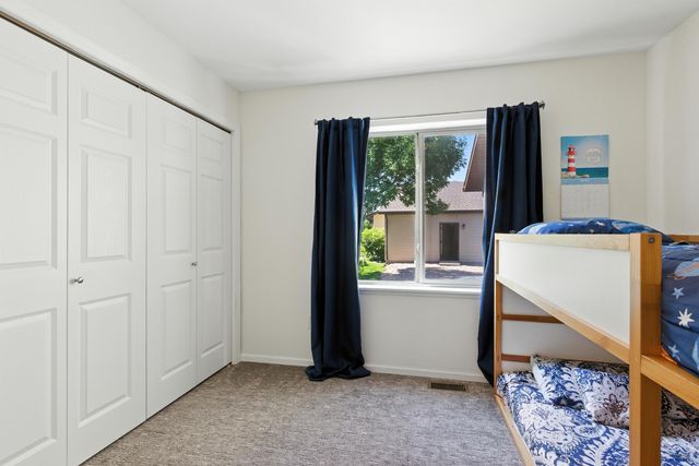 14942 GLENWOOD DR, Summerset, SD 57769