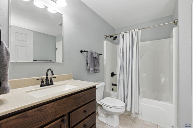 14942 GLENWOOD DR, Summerset, SD 57769