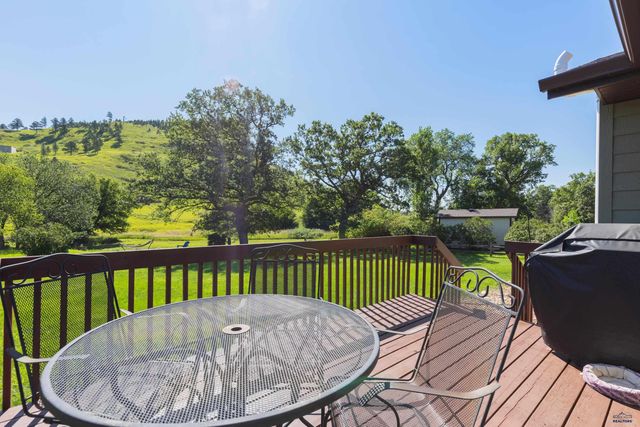 14942 GLENWOOD DR, Summerset, SD 57769