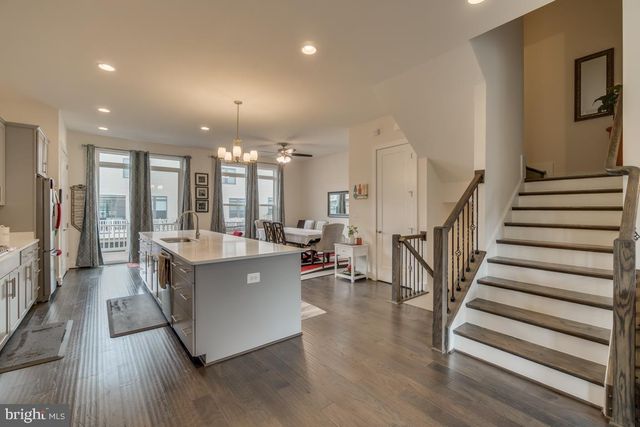 44721 ELLSWORTH TER, Ashburn, VA 20147