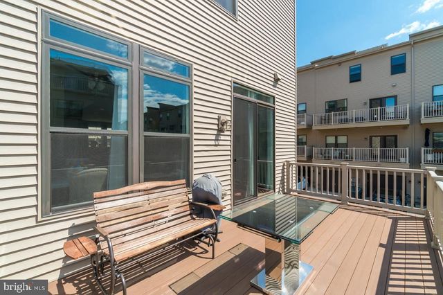 44721 ELLSWORTH TER, Ashburn, VA 20147