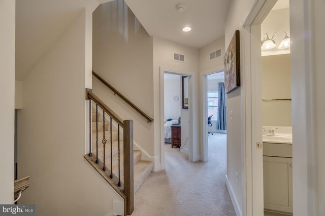 44721 ELLSWORTH TER, Ashburn, VA 20147