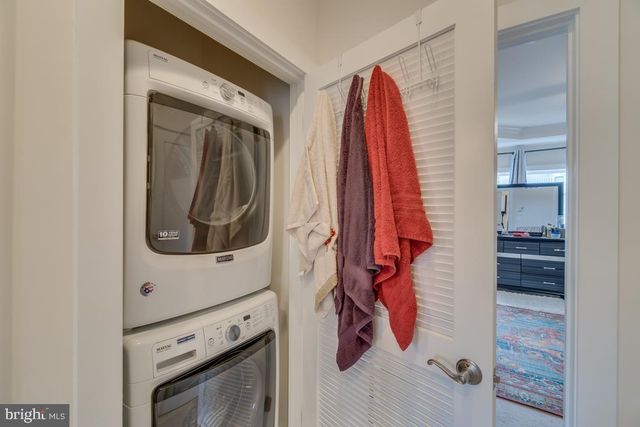 44721 ELLSWORTH TER, Ashburn, VA 20147