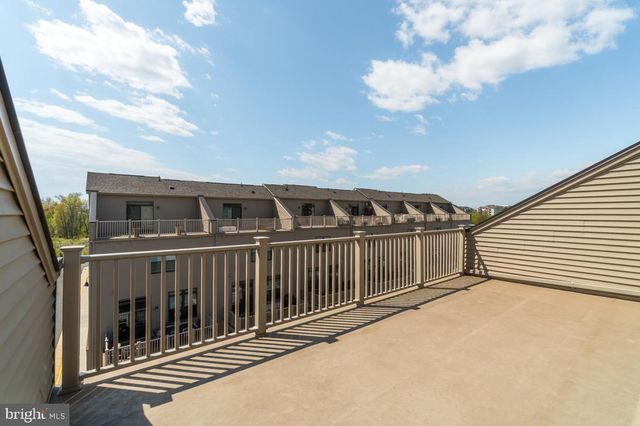 44721 ELLSWORTH TER, Ashburn, VA 20147