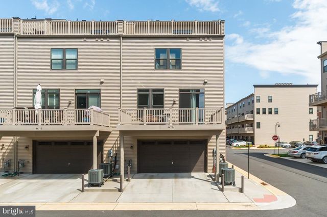 44721 ELLSWORTH TER, Ashburn, VA 20147