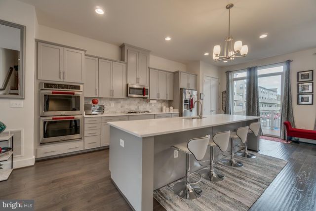 44721 ELLSWORTH TER, Ashburn, VA 20147