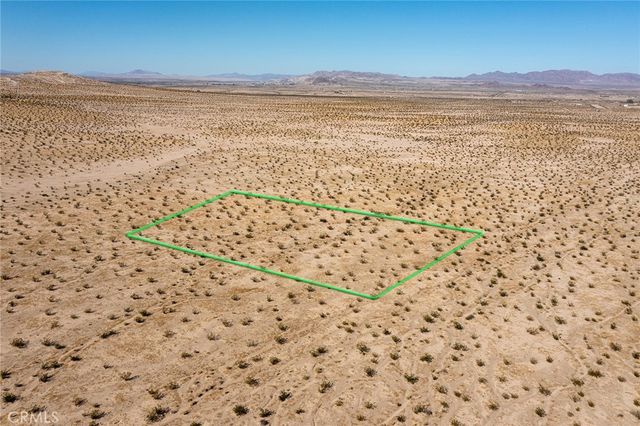 3333 El Passeo, 29 Palms, CA 92277