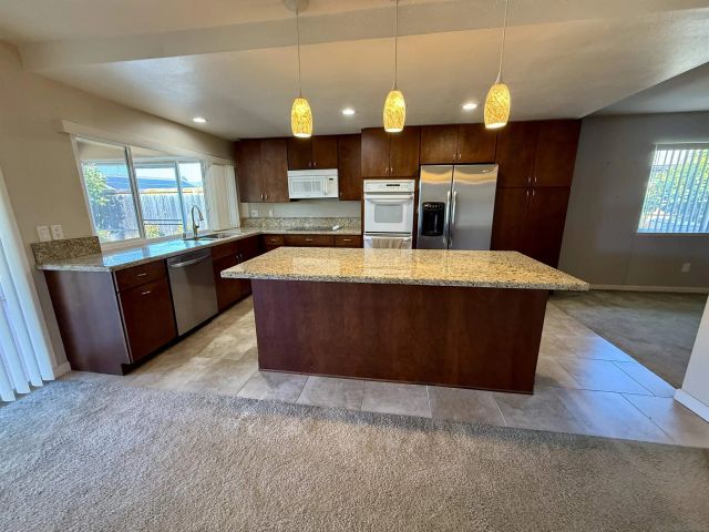 12608 Mantilla, San Diego, CA 92128
