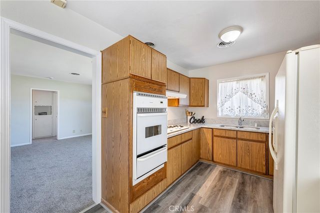 20841 Horst Avenue, Lakewood, CA 90715