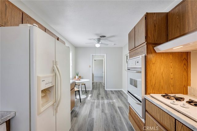 20841 Horst Avenue, Lakewood, CA 90715