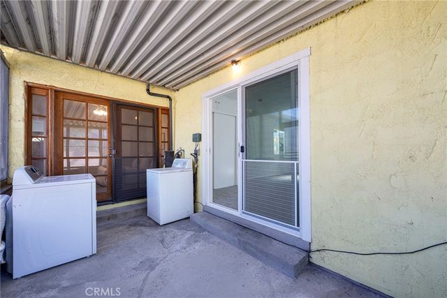 20841 Horst Avenue, Lakewood, CA 90715