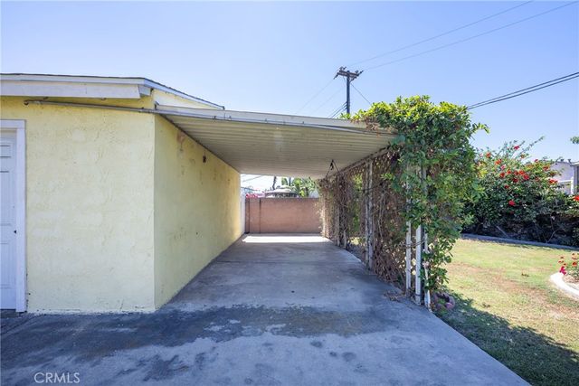 20841 Horst Avenue, Lakewood, CA 90715