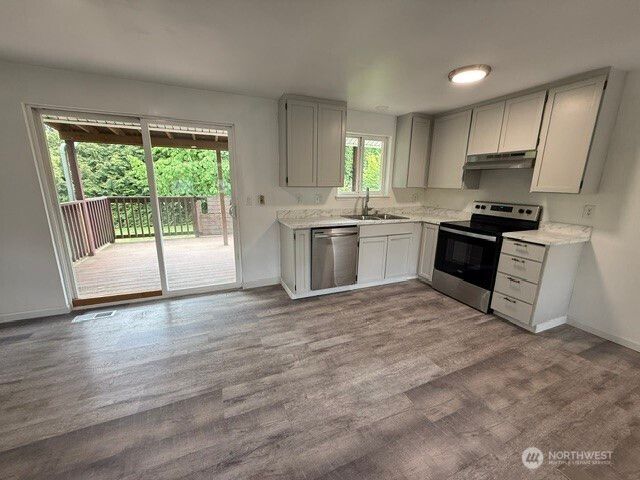 11407 240th Avenue Ct E, Buckley, WA 98321