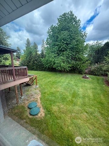11407 240th Avenue Ct E, Buckley, WA 98321