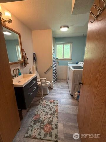 11407 240th Avenue Ct E, Buckley, WA 98321