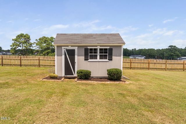 121 Atkins Village Court, Fuquay Varina, NC 27526