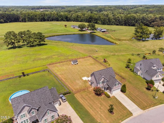 121 Atkins Village Court, Fuquay Varina, NC 27526
