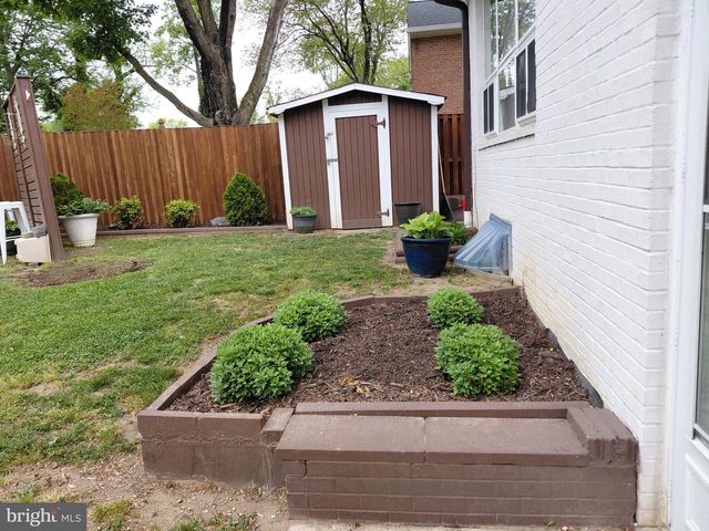 7119 WESTCHESTER DR, Temple Hills, MD 20748