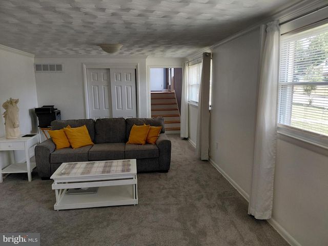 7119 WESTCHESTER DR, Temple Hills, MD 20748