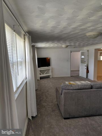 7119 WESTCHESTER DR, Temple Hills, MD 20748