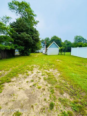 279 S Main Street, Barnegat, NJ 08005