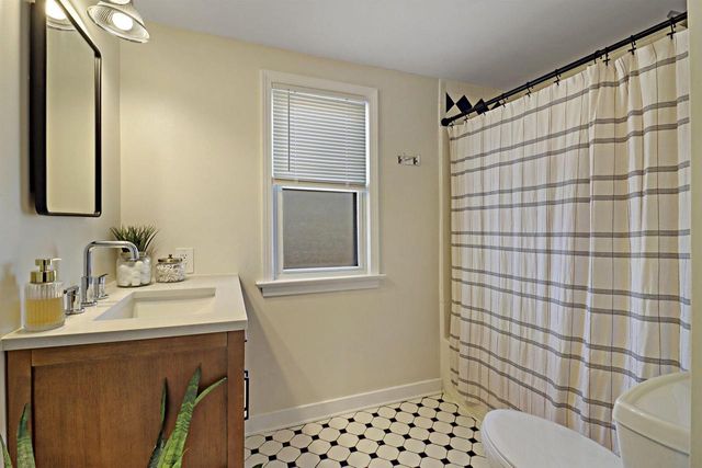 3806 19th AVENUE, Kenosha, WI 53140