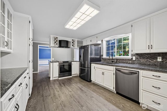 11024 139th Street Ct E, Puyallup, WA 98374