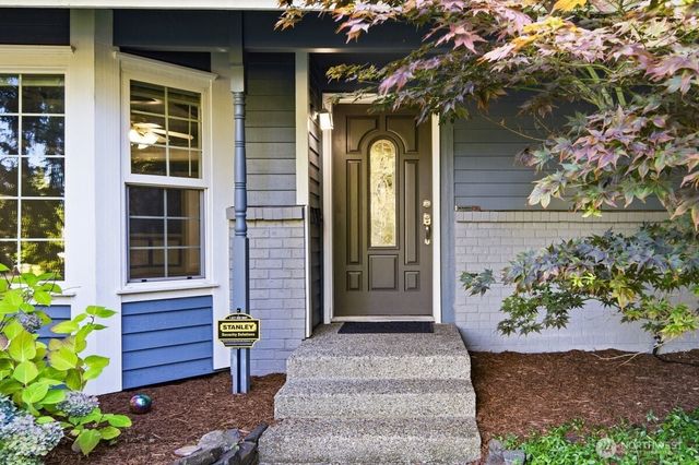 11024 139th Street Ct E, Puyallup, WA 98374