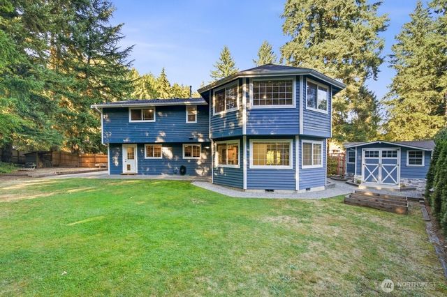11024 139th Street Ct E, Puyallup, WA 98374
