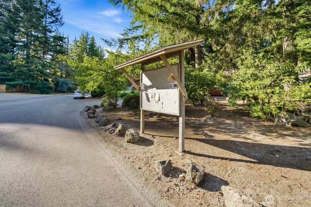 11024 139th Street Ct E, Puyallup, WA 98374