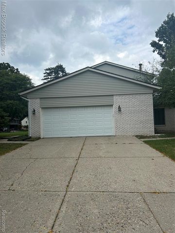 2081 Babcock Drive, Troy, MI 48084