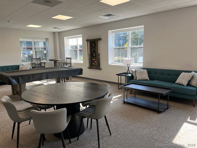 30 Crosby Street 218, Danbury, CT 06810