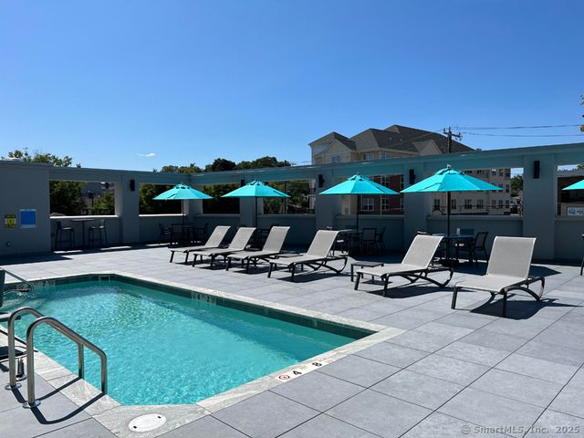 30 Crosby Street 218, Danbury, CT 06810