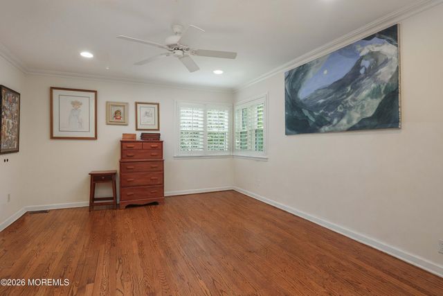 155 Sycamore Avenue, Shrewsbury Boro, NJ 07702