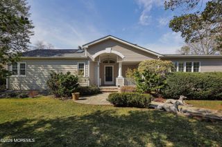 155 Sycamore Avenue, Shrewsbury Boro, NJ 07702