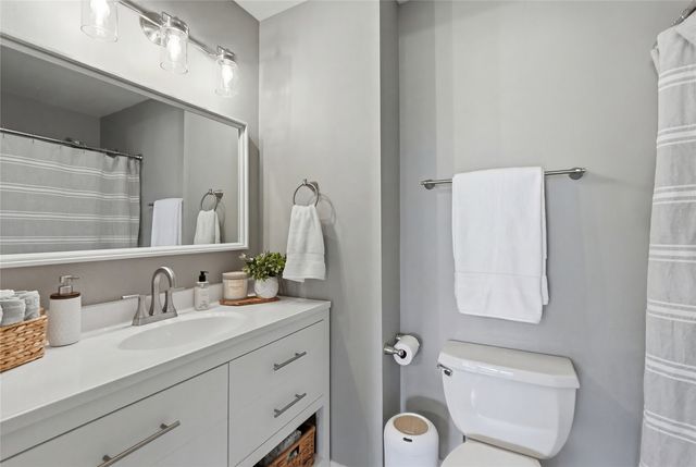 5843 Wells Lane, Cedar Rapids, IA 52411