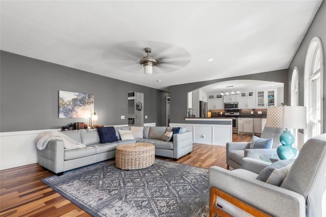 5843 Wells Lane, Cedar Rapids, IA 52411