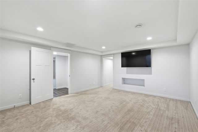 5843 Wells Lane, Cedar Rapids, IA 52411