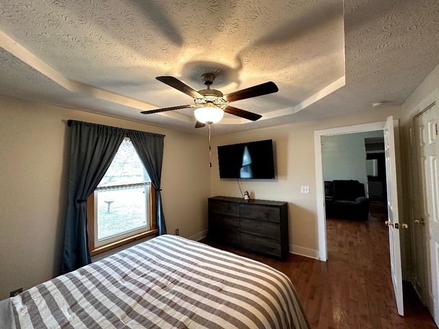 882 Pleasant Hill Rd, Franklin, KY 42134