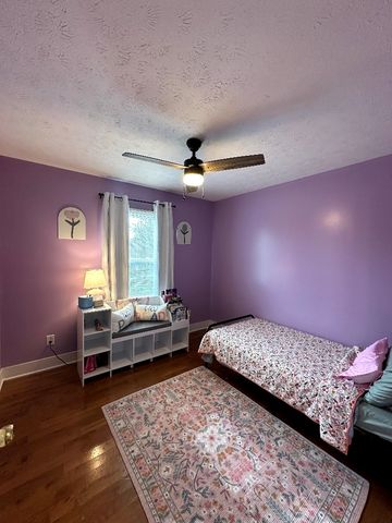 882 Pleasant Hill Rd, Franklin, KY 42134