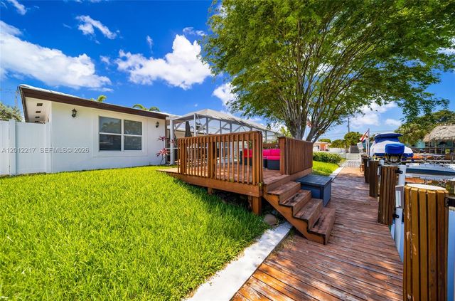 31 SE 12th Street, Pompano Beach, FL 33060