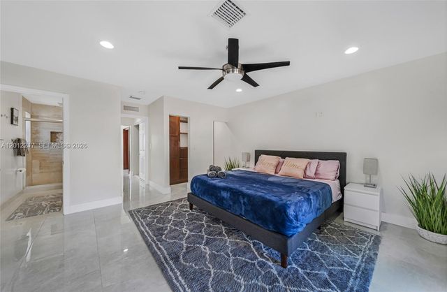 31 SE 12th Street, Pompano Beach, FL 33060