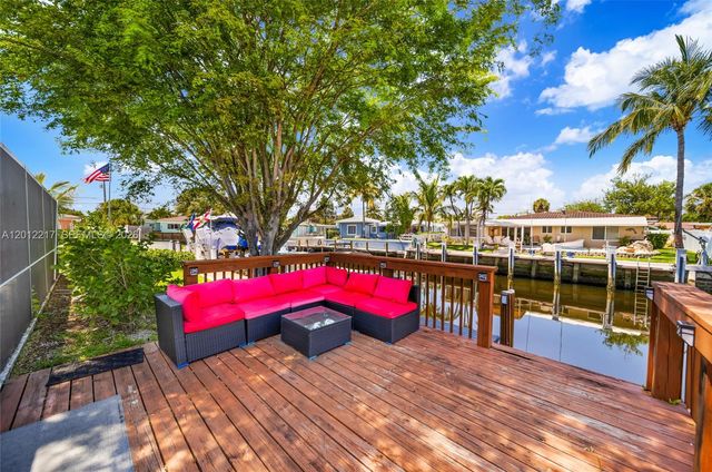 31 SE 12th Street, Pompano Beach, FL 33060