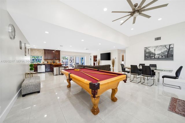 31 SE 12th Street, Pompano Beach, FL 33060