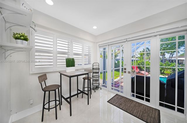 31 SE 12th Street, Pompano Beach, FL 33060