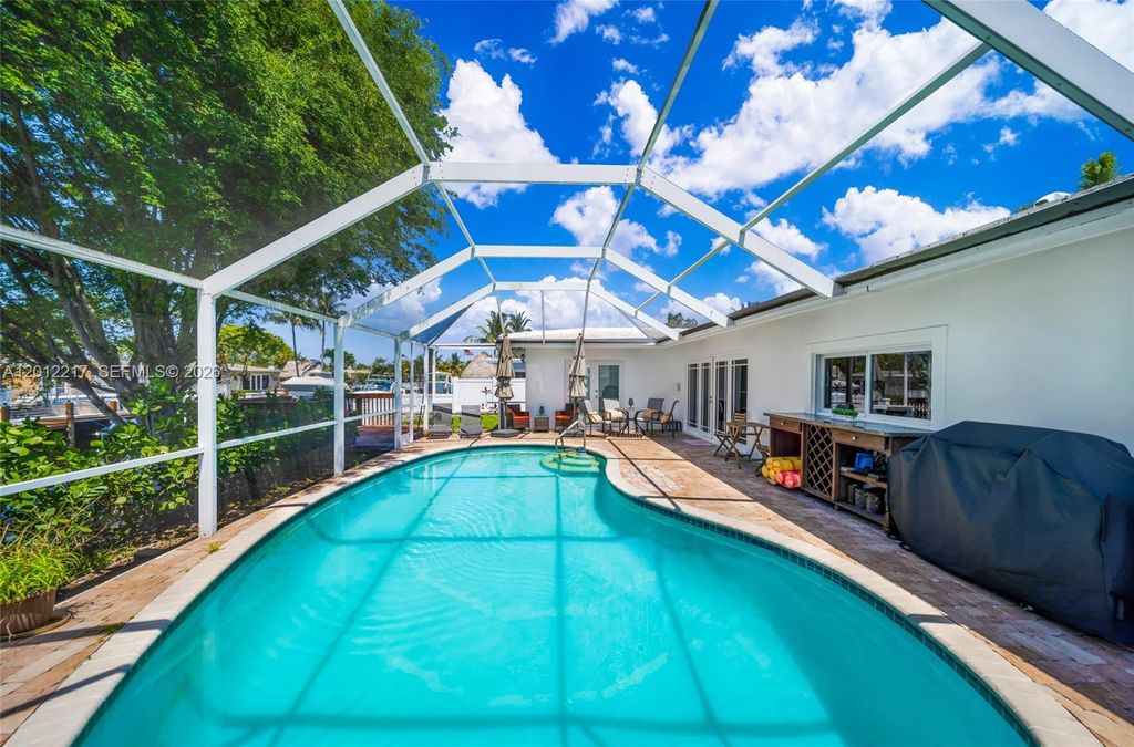31 SE 12th Street, Pompano Beach, FL 33060