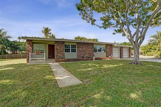 2417 NW 6th Ave, Wilton Manors, FL 33311