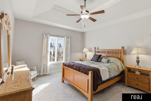 18765 Spaulding Street, Elkhorn, NE 68022