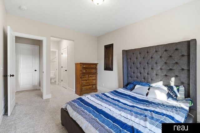 18765 Spaulding Street, Elkhorn, NE 68022