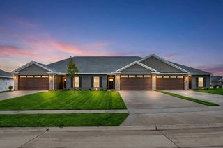 425 N 2ND Avenue, Eldridge, IA 52748